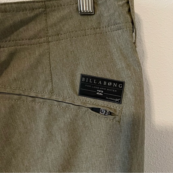 Billabong Platinum X Hybrid Cargo Walkshort Khaki-34 - Picture 8 of 12